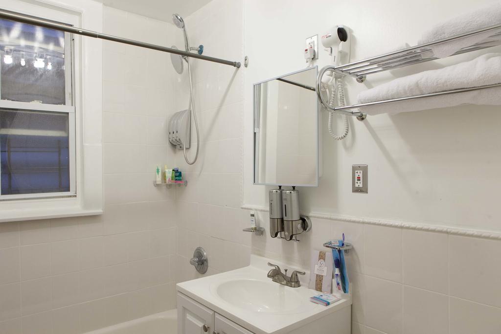 Studio And 1 Bedroom Apartments - Bronx Νέα Υόρκη Εξωτερικό φωτογραφία